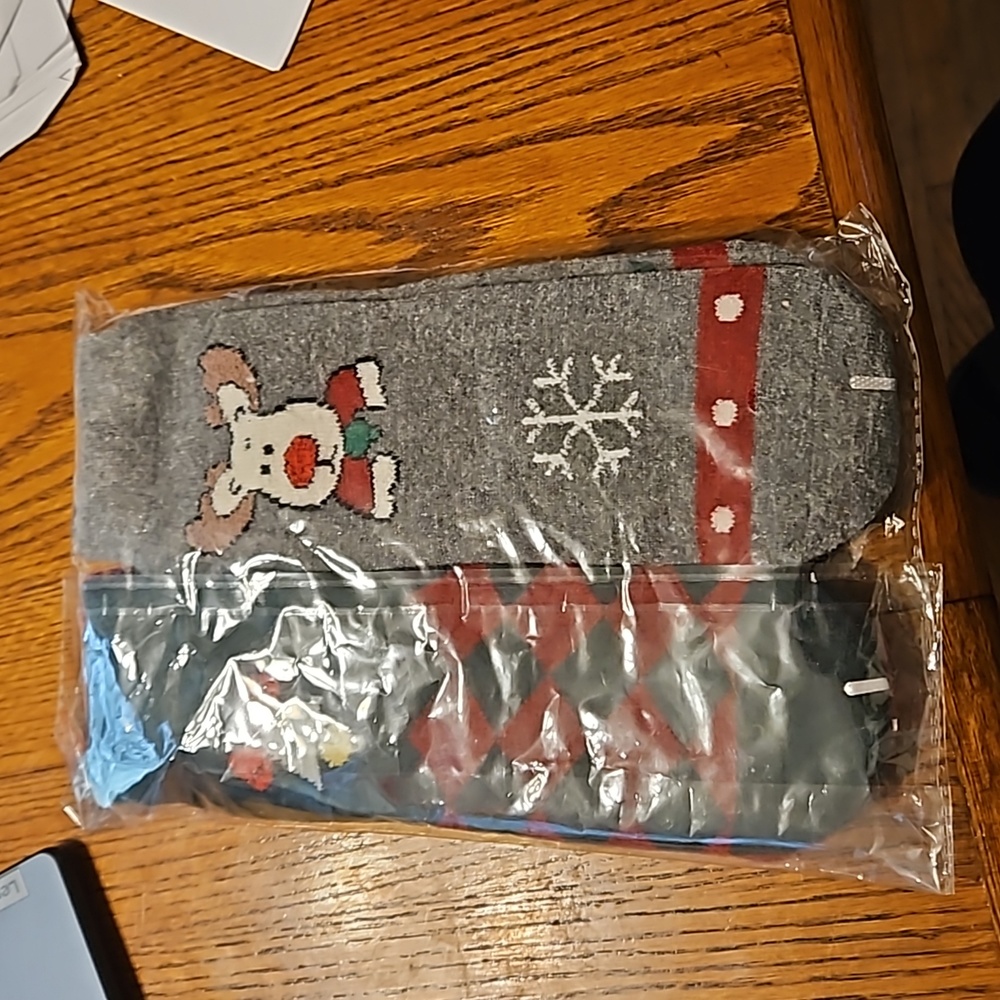 Women's 5 pack of holiday socks